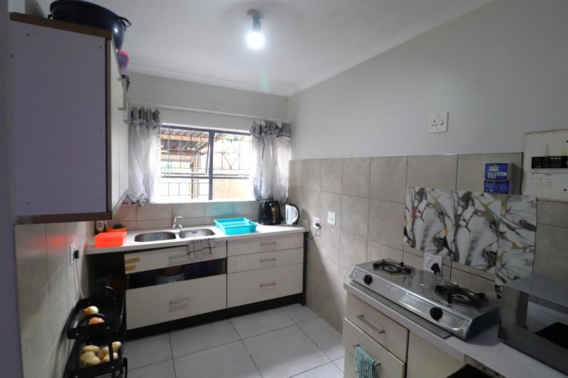 To Let 2 Bedroom Property for Rent in Windsor West Gauteng