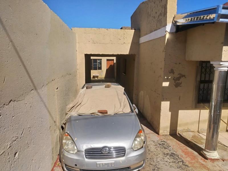 3 Bedroom Property for Sale in Thulani Gauteng