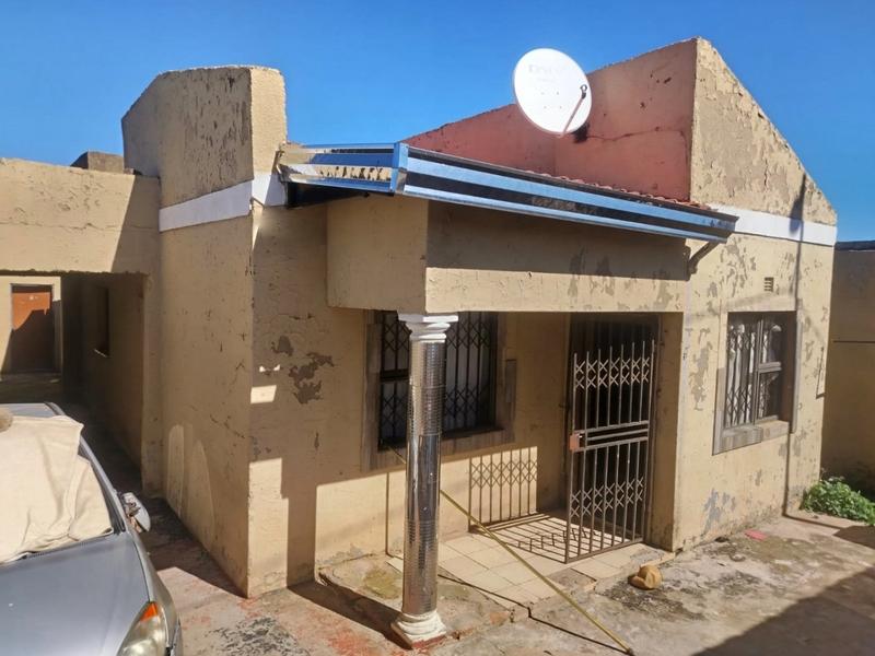 3 Bedroom Property for Sale in Thulani Gauteng