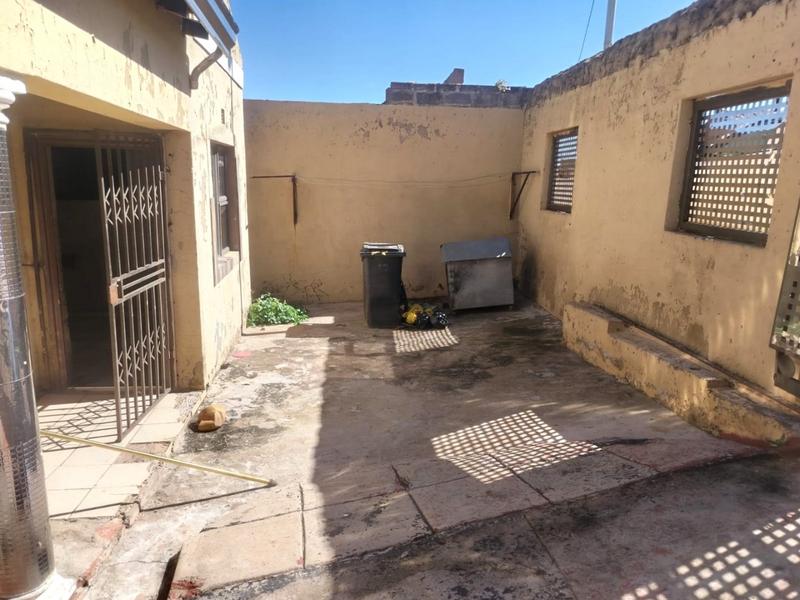 3 Bedroom Property for Sale in Thulani Gauteng