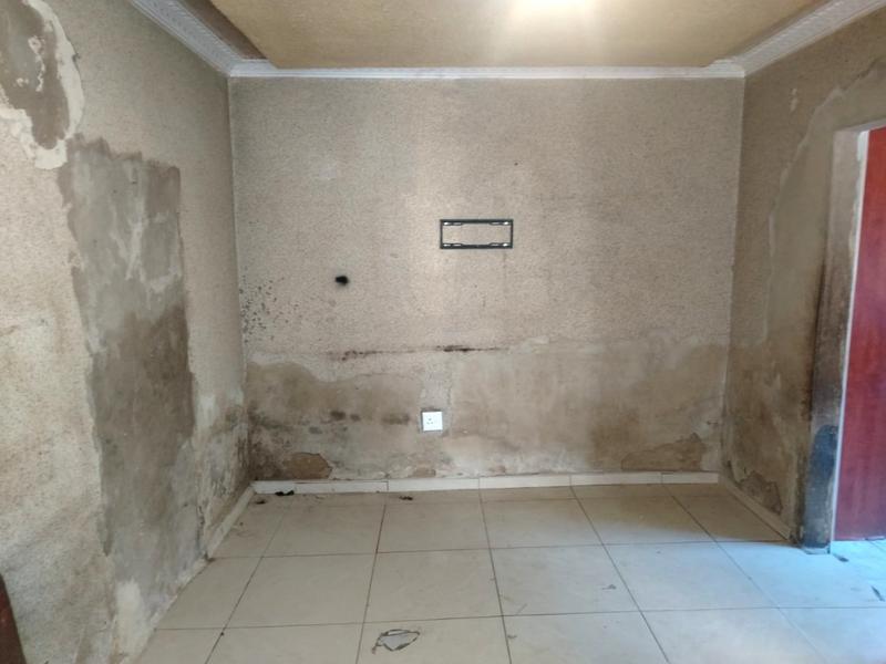 3 Bedroom Property for Sale in Thulani Gauteng