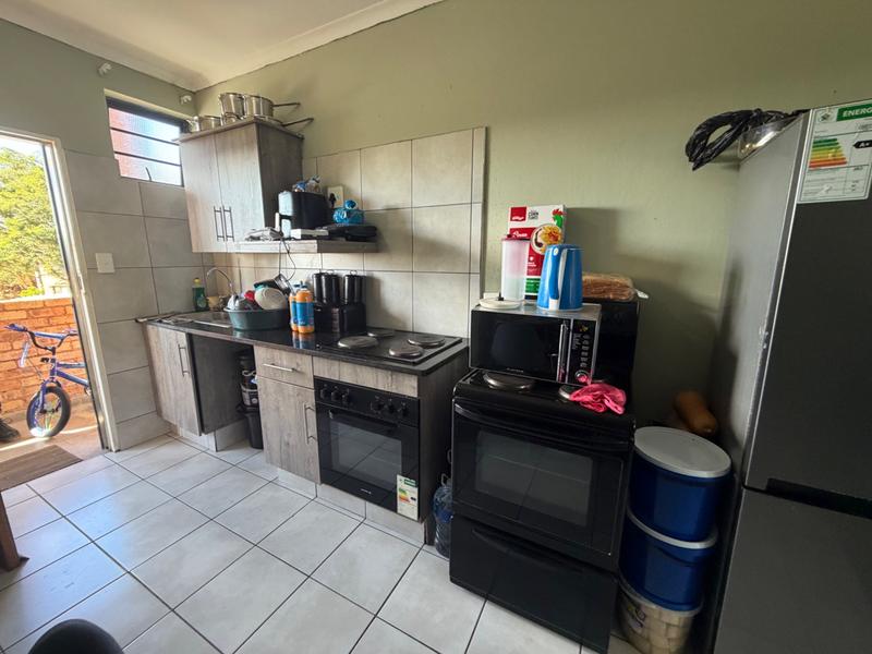 2 Bedroom Property for Sale in Elandspoort Gauteng