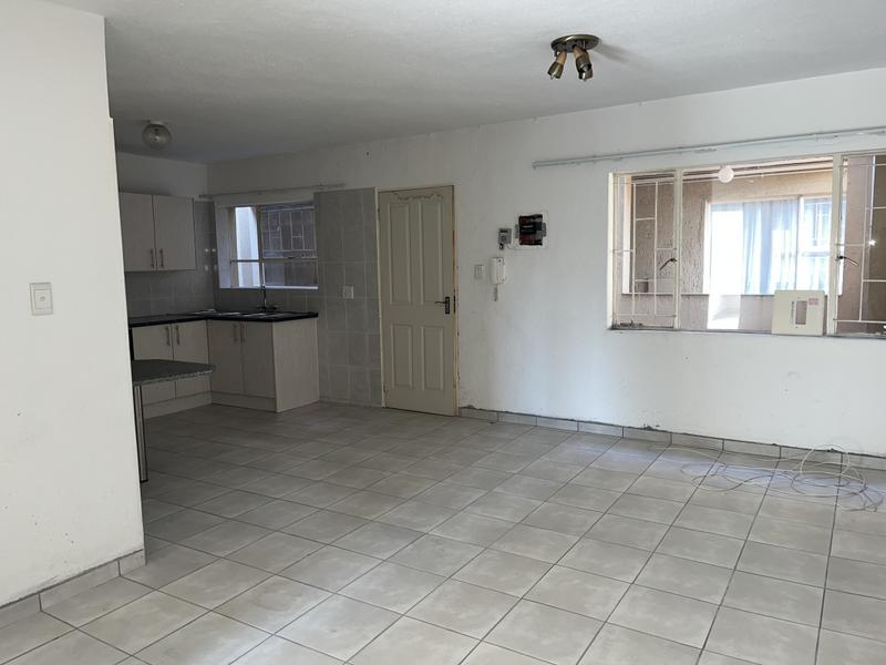 2 Bedroom Property for Sale in Edenvale Central Gauteng
