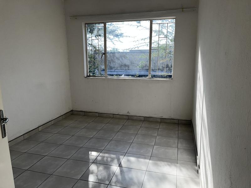2 Bedroom Property for Sale in Edenvale Central Gauteng