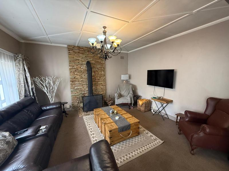 5 Bedroom Property for Sale in Primrose Gauteng