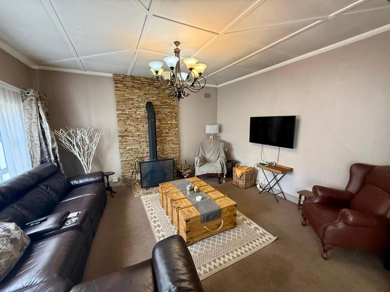 5 Bedroom Property for Sale in Primrose Gauteng