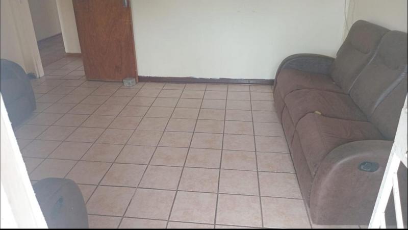 2 Bedroom Property for Sale in Forest Hill Gauteng