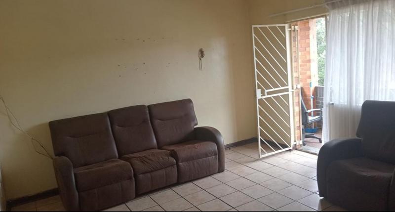 2 Bedroom Property for Sale in Forest Hill Gauteng