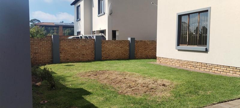 To Let 3 Bedroom Property for Rent in Eleadah Gauteng