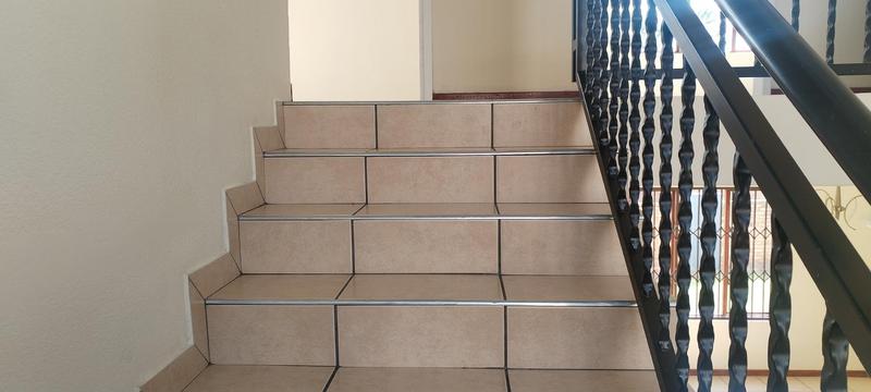 To Let 3 Bedroom Property for Rent in Eleadah Gauteng