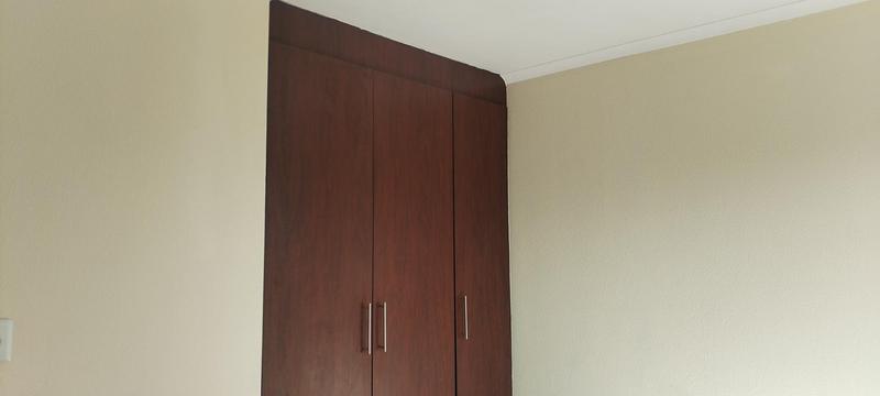 To Let 3 Bedroom Property for Rent in Eleadah Gauteng
