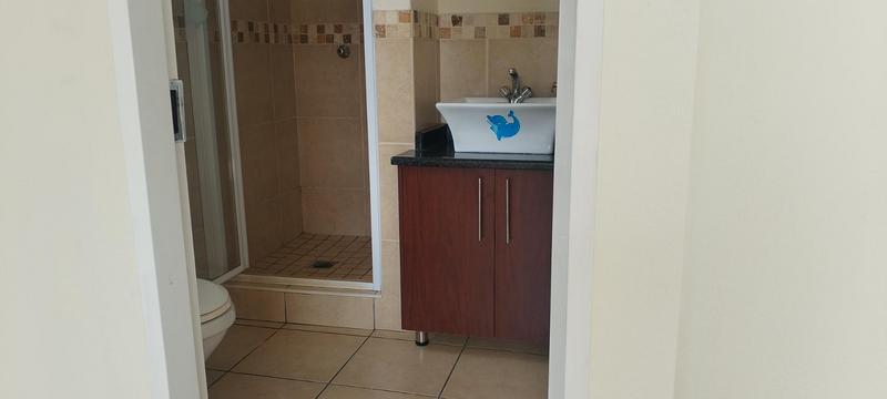 To Let 3 Bedroom Property for Rent in Eleadah Gauteng