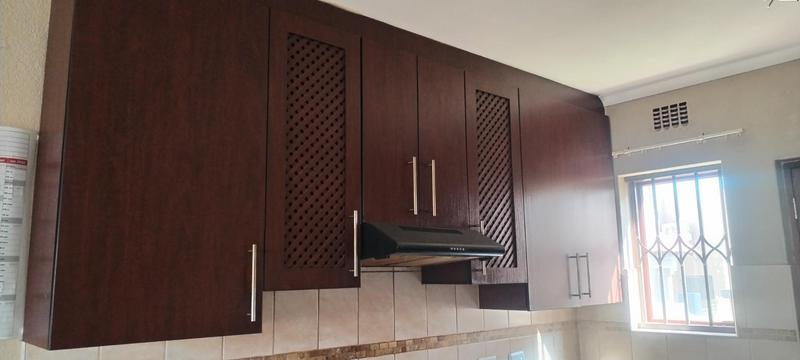 To Let 3 Bedroom Property for Rent in Eleadah Gauteng