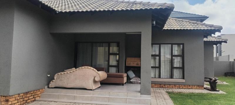 3 Bedroom Property for Sale in Wildtuinpark Gauteng