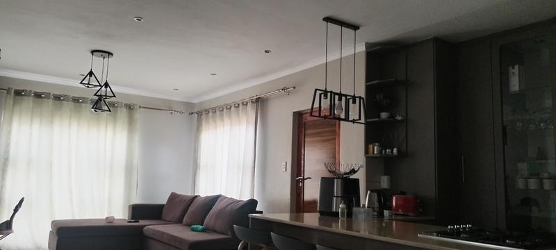 3 Bedroom Property for Sale in Wildtuinpark Gauteng