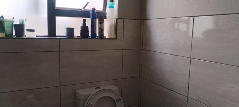 3 Bedroom Property for Sale in Wildtuinpark Gauteng