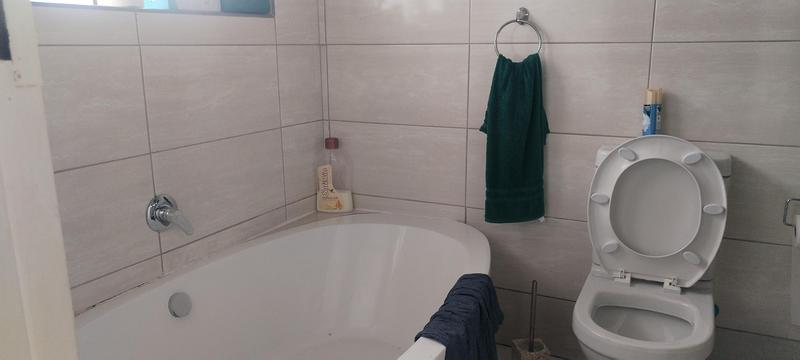 3 Bedroom Property for Sale in Wildtuinpark Gauteng