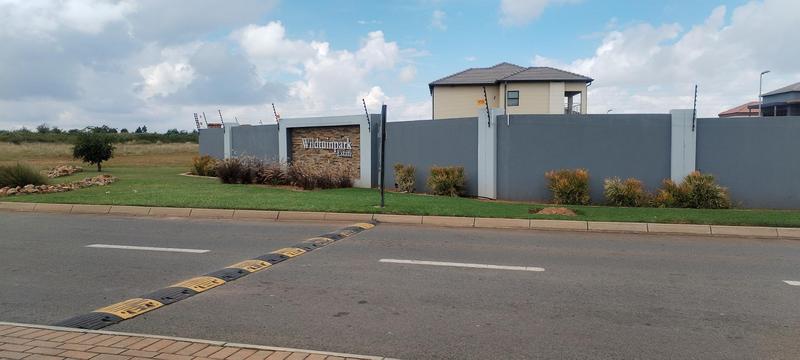 3 Bedroom Property for Sale in Wildtuinpark Gauteng