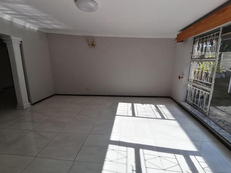 To Let 3 Bedroom Property for Rent in Brenthurst Gauteng