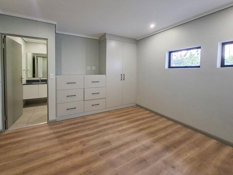To Let 3 Bedroom Property for Rent in Midstream Estate Gauteng