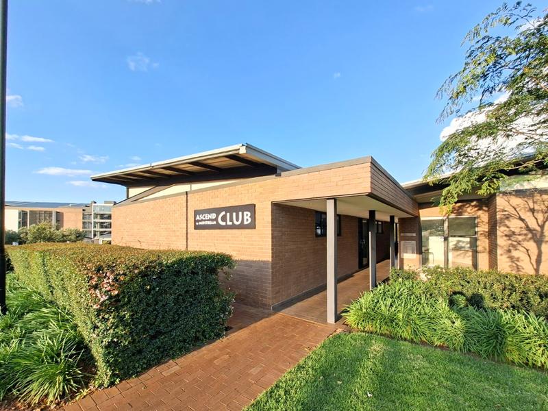 To Let 3 Bedroom Property for Rent in Midstream Estate Gauteng