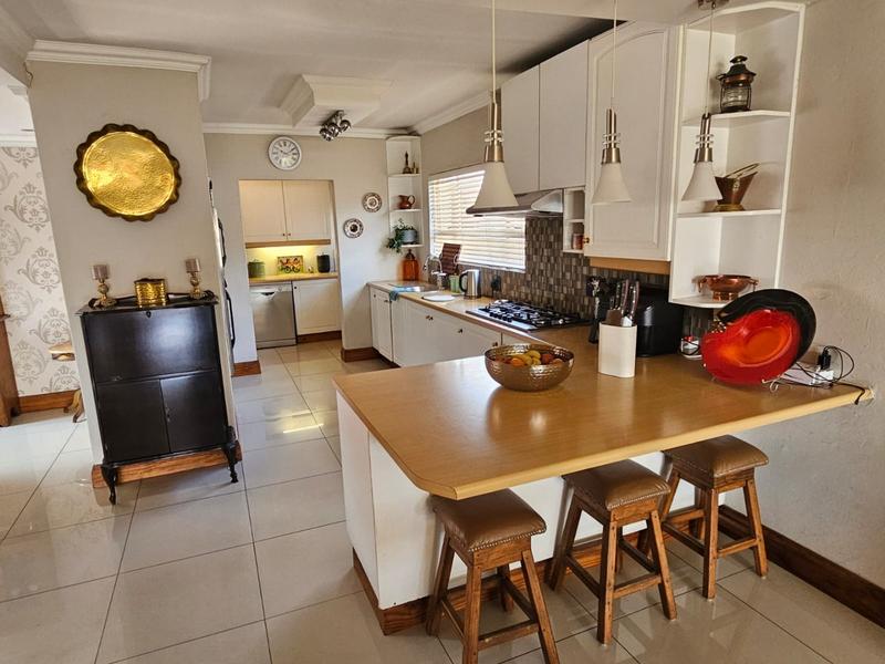 4 Bedroom Property for Sale in Randhart Gauteng