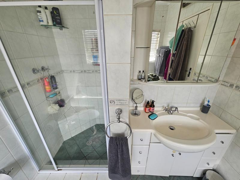 4 Bedroom Property for Sale in Randhart Gauteng