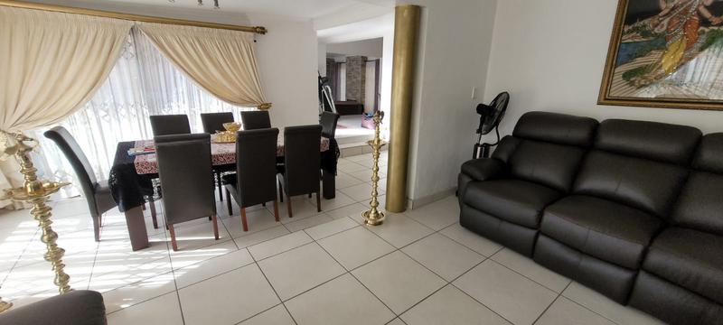 3 Bedroom Property for Sale in Glenvista Gauteng