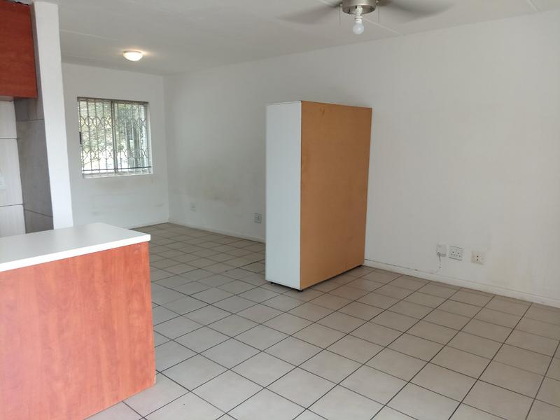 1 Bedroom Property for Sale in Sandown Gauteng