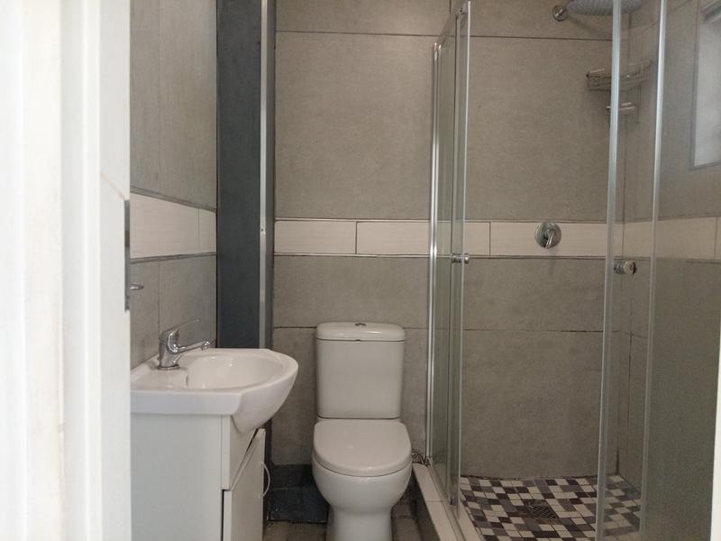 1 Bedroom Property for Sale in Sandown Gauteng