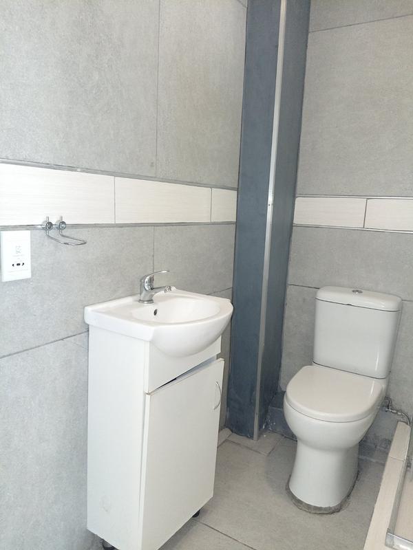 1 Bedroom Property for Sale in Sandown Gauteng