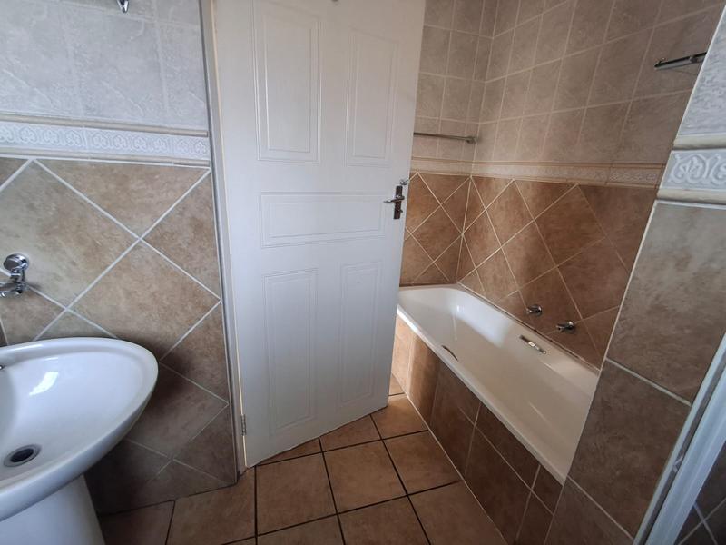 To Let 2 Bedroom Property for Rent in Vanderbijlpark CE 2 Gauteng