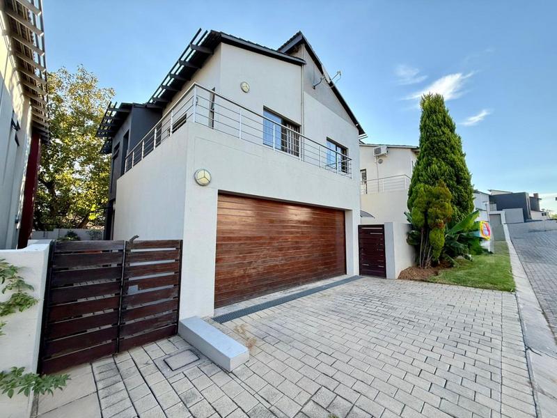 3 Bedroom Property for Sale in Fourways Gauteng