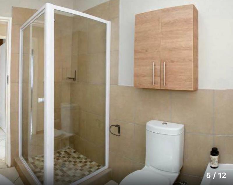 2 Bedroom Property for Sale in Stone Ridge Gauteng