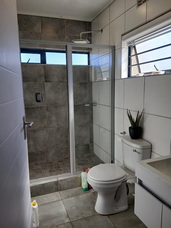 4 Bedroom Property for Sale in Lotus Gardens Gauteng