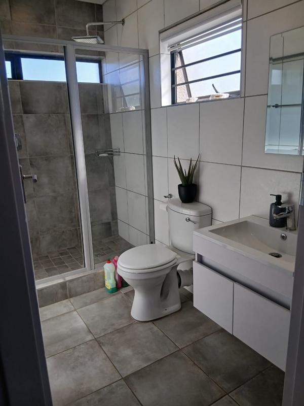 4 Bedroom Property for Sale in Lotus Gardens Gauteng