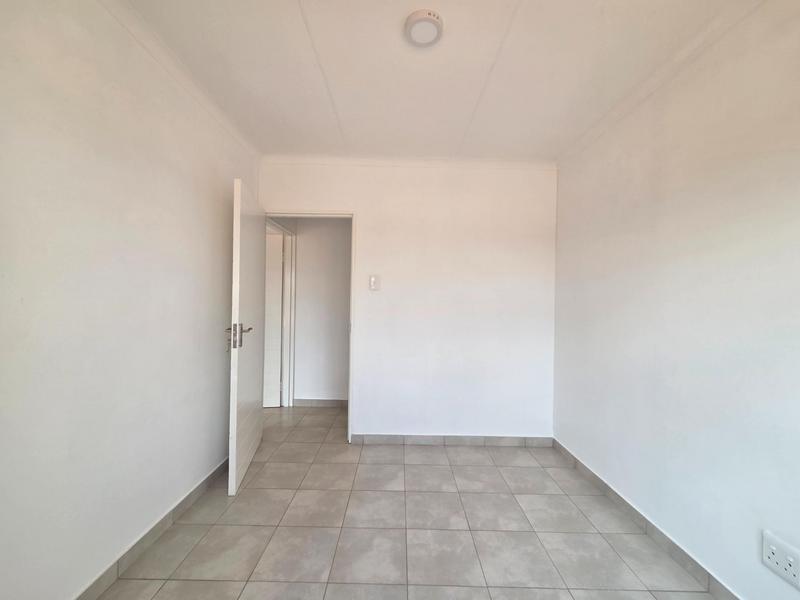 3 Bedroom Property for Sale in Windmill Park Gauteng