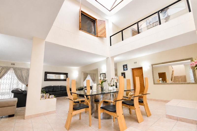 5 Bedroom Property for Sale in Bedfordview Gauteng