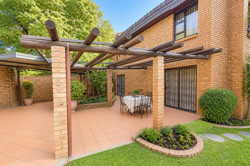 5 Bedroom Property for Sale in Bedfordview Gauteng
