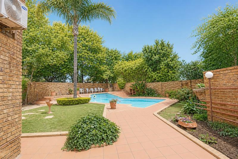 5 Bedroom Property for Sale in Bedfordview Gauteng