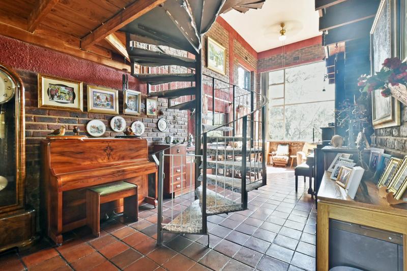 5 Bedroom Property for Sale in Glenvista Gauteng