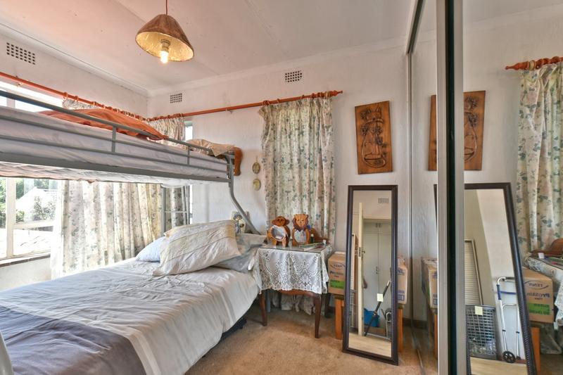 5 Bedroom Property for Sale in Glenvista Gauteng