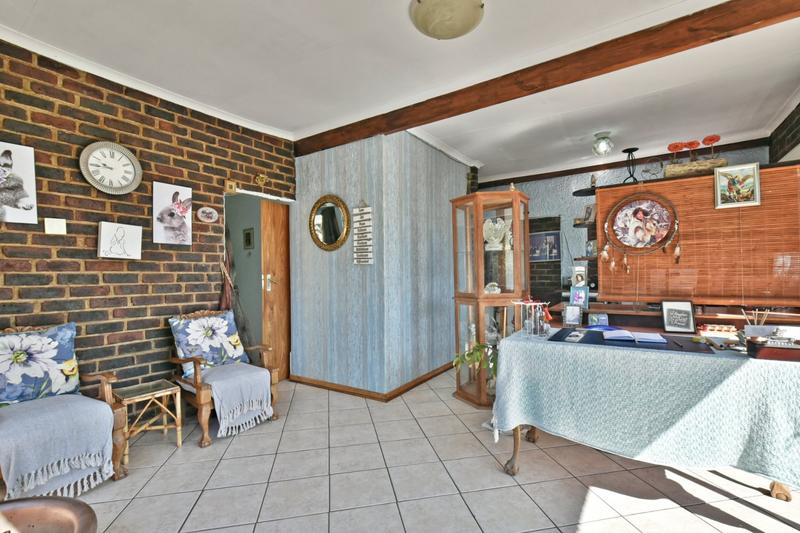 5 Bedroom Property for Sale in Glenvista Gauteng