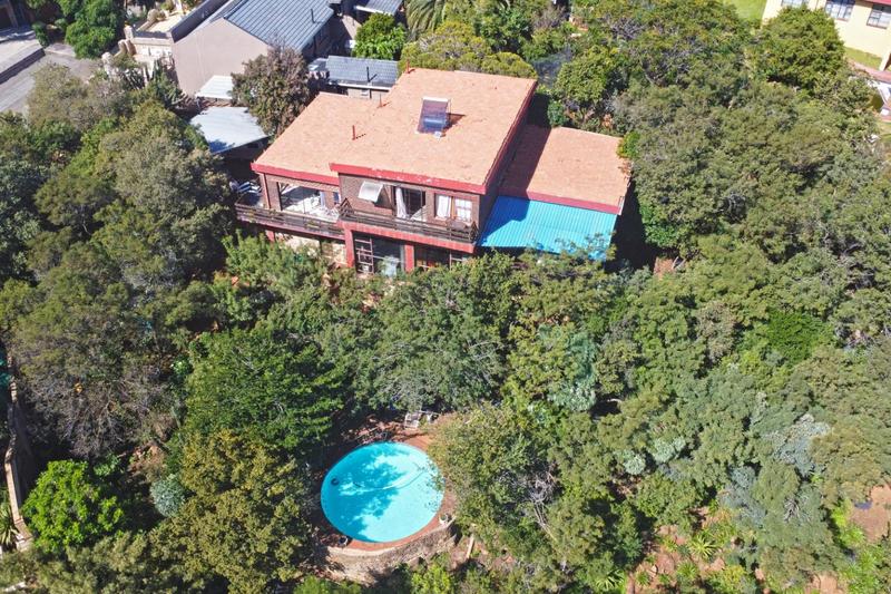 5 Bedroom Property for Sale in Glenvista Gauteng