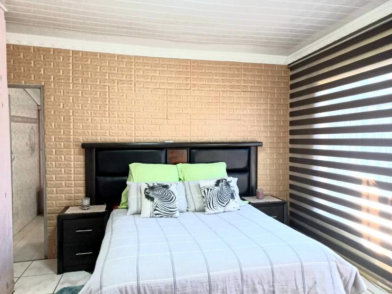 3 Bedroom Property for Sale in Lenasia Gauteng