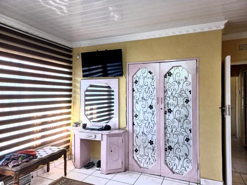 3 Bedroom Property for Sale in Lenasia Gauteng