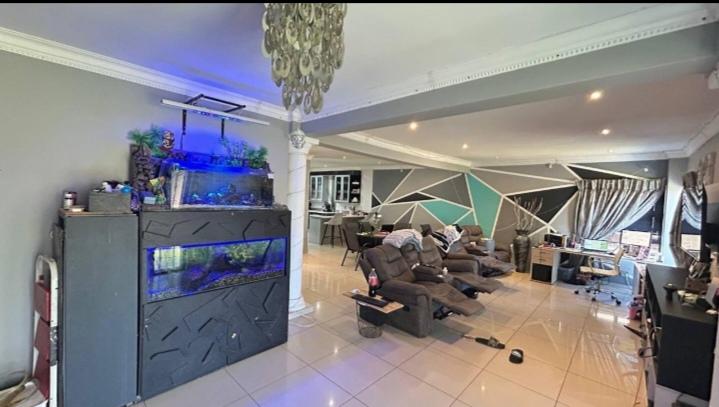 3 Bedroom Property for Sale in Sunnyridge Gauteng