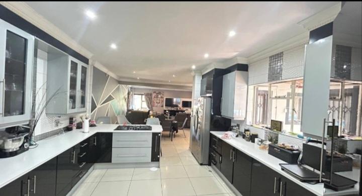 3 Bedroom Property for Sale in Sunnyridge Gauteng