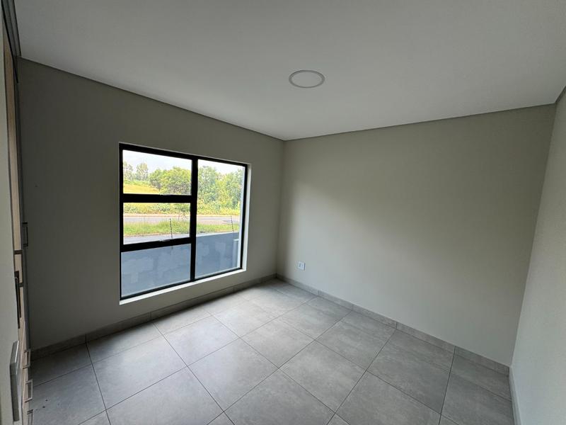 To Let 3 Bedroom Property for Rent in Die Hoewes Gauteng