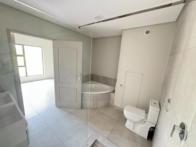To Let 3 Bedroom Property for Rent in Die Hoewes Gauteng